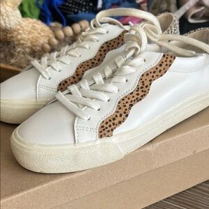 Women’s 7 Madewell Sidewalk Wavy Low Top Sneakers in Leather and Calf Hair MD775